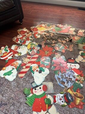 Lot vintage Christmas cutouts litho